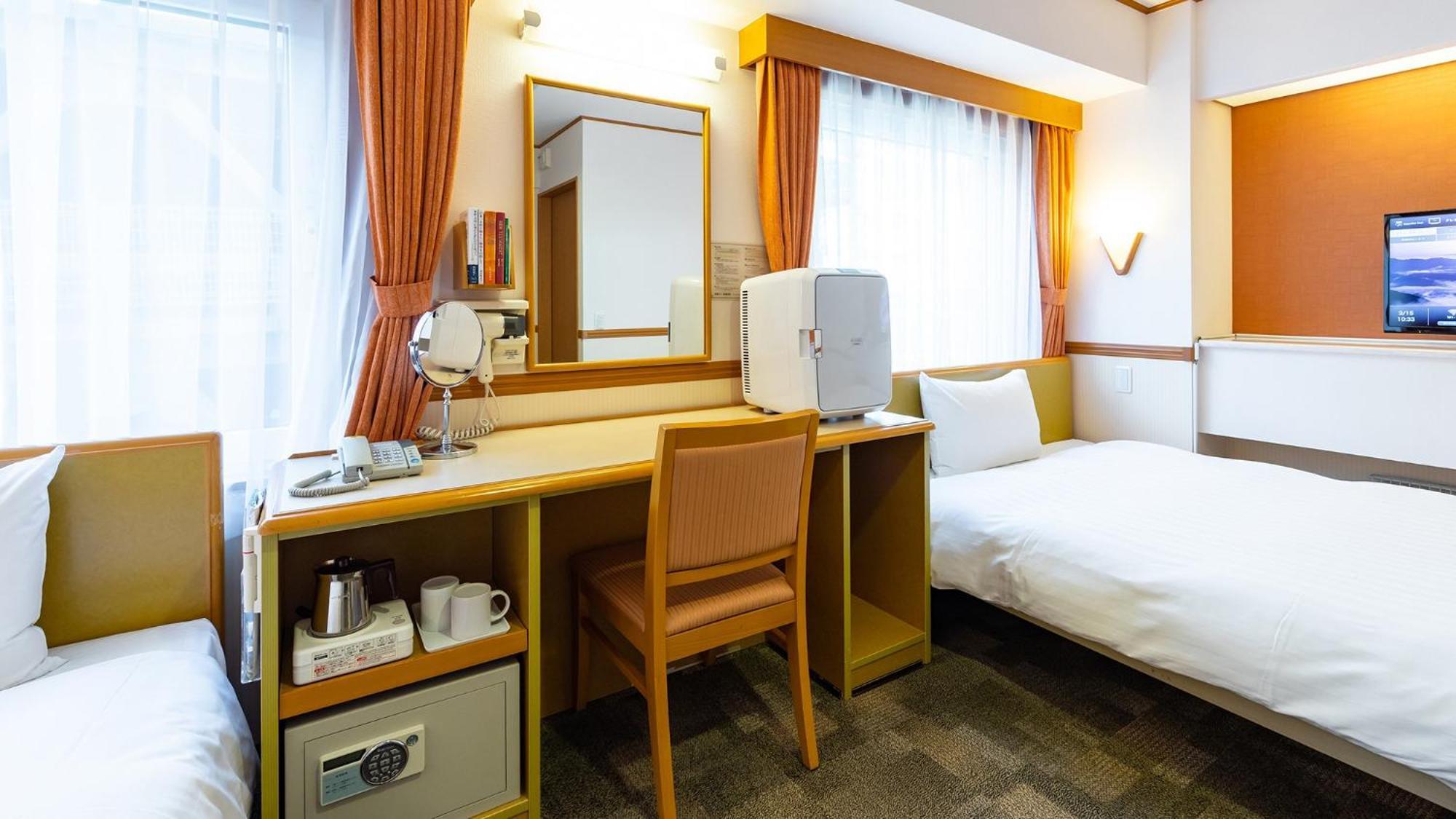 Toyoko Inn Wako-Shi Ekimae חדר תמונה