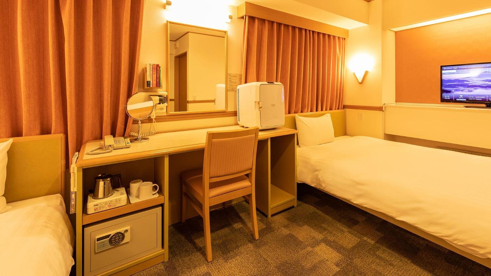 Toyoko Inn Wako-Shi Ekimae חדר תמונה